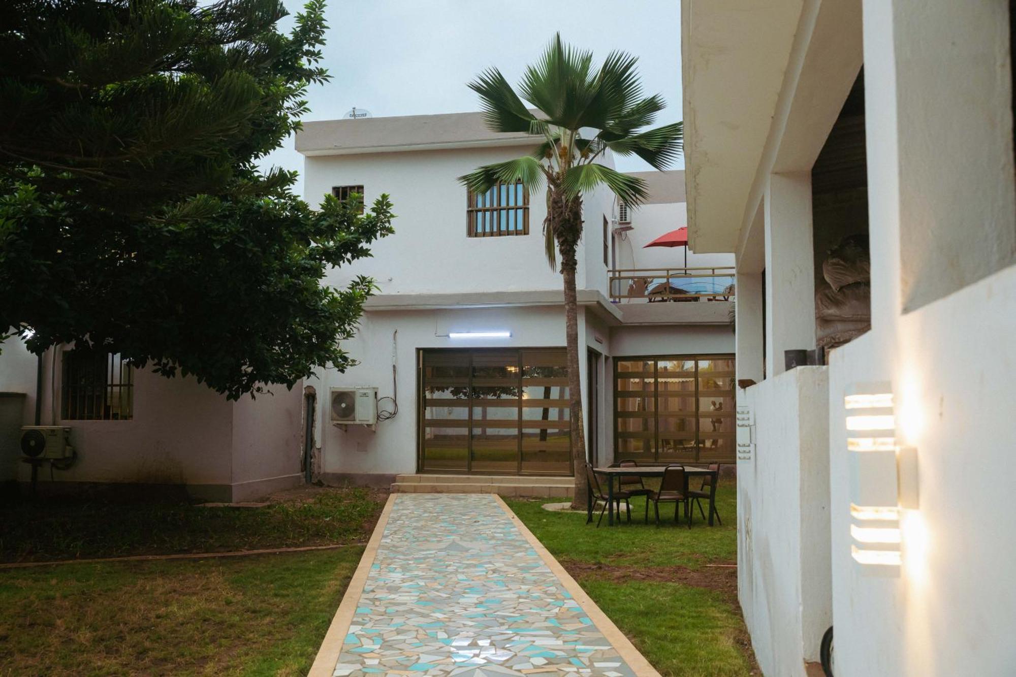 Studio Residence Condominium Lomé Buitenkant foto