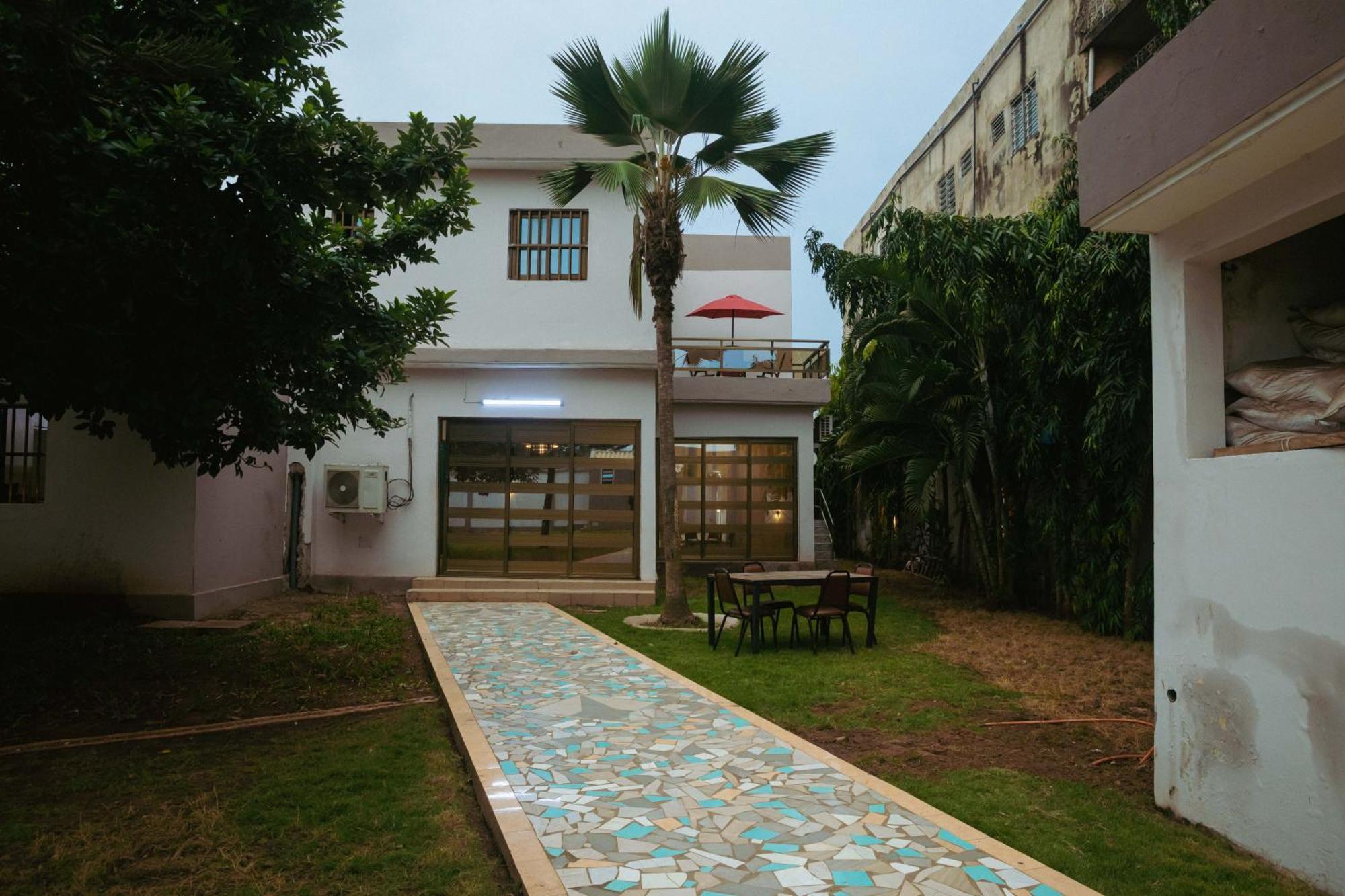 Studio Residence Condominium Lomé Buitenkant foto